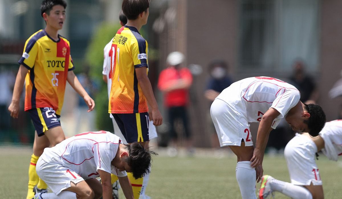 赤い彗星 東福岡高校サッカー 高校サッカー選手権大会 高校総体 高円宮杯プレミアリーグ 全九州大会 新人戦 福岡 県リーグ等の速報 結果 予定 写真等を掲載