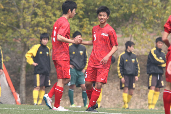 第13回サニックス杯国際ユースサッカー大会2015東福岡－東海大五２