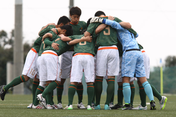第13回サニックス杯国際ユースサッカー大会2015東福岡－青森山田２